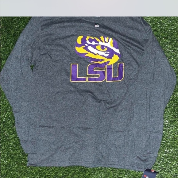 Top of the World Charcoal Gray Shirt - Picture 1 of 2
